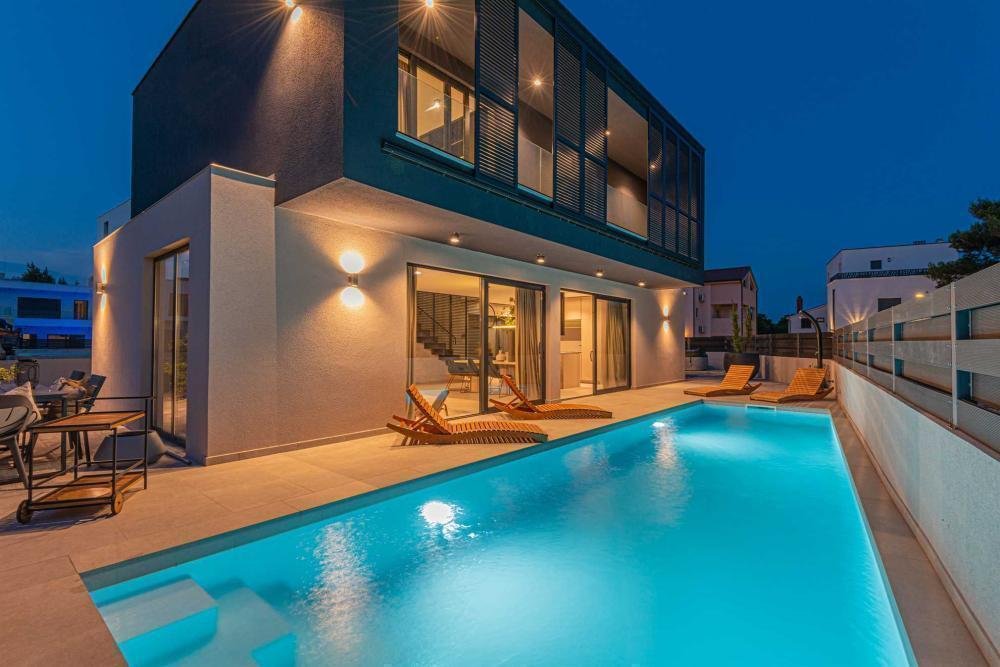 Villa in Srima, Sibenik-Knin County, Croatia 1 - 13895634
