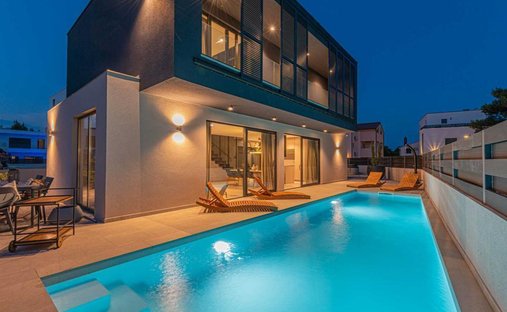 Villa in Srima, Sibenik-Knin County, Croatia 1