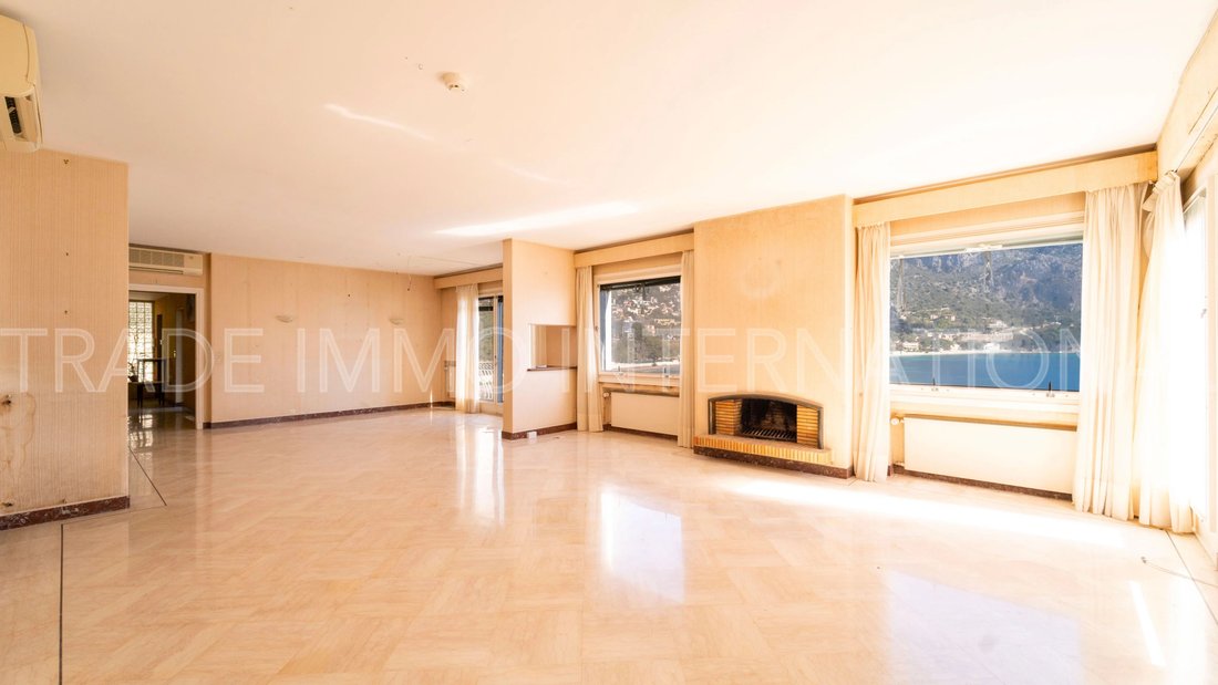 Villa in Èze, Provence-Alpes-Côte d'Azur, France 3 - 12677354