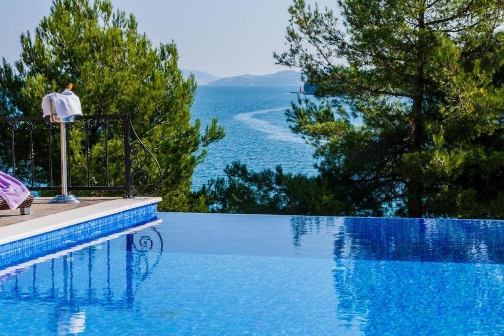 Villa in Trogir, Split-Dalmatia County, Croatia 3 - 14082737