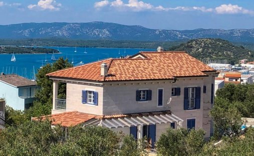 Villa in Gradska cetvrt Varos, Sibenik, Sibenik-Knin County 1