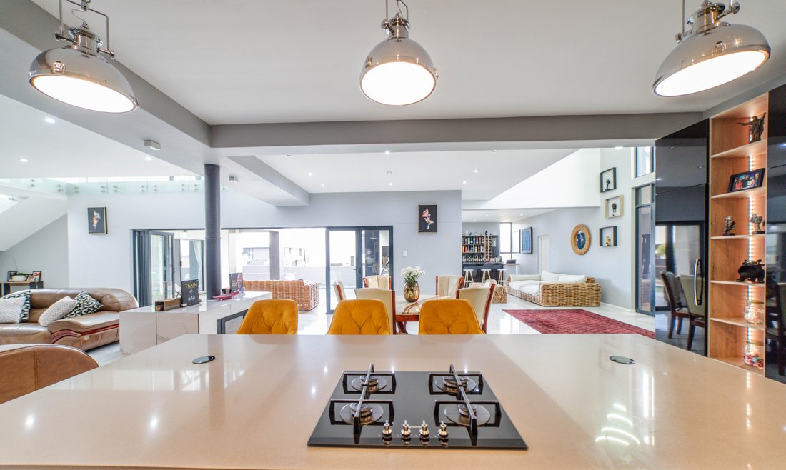 House in Chartwell, Gauteng, South Africa 5 - 15186331