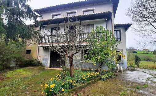Country House in La Cavada, Riotuerto, Cantabria 1