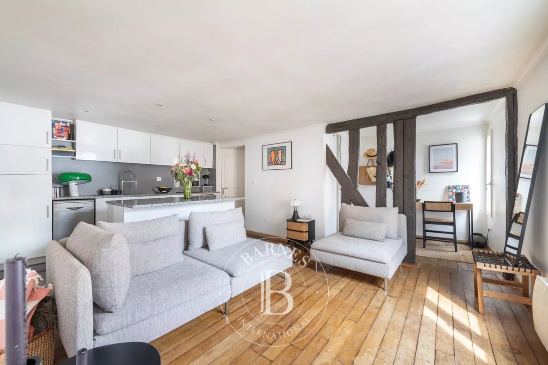 Apartment in Archives, Paris 3e Arrondissement, Paris 1 - 14684869