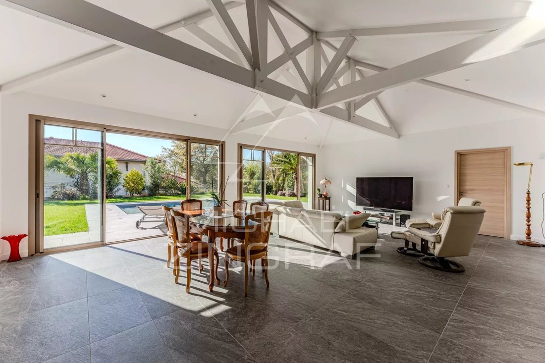 Villa in Pereire-Ville-d'Hiver, Arcachon, France 5 - 14885336