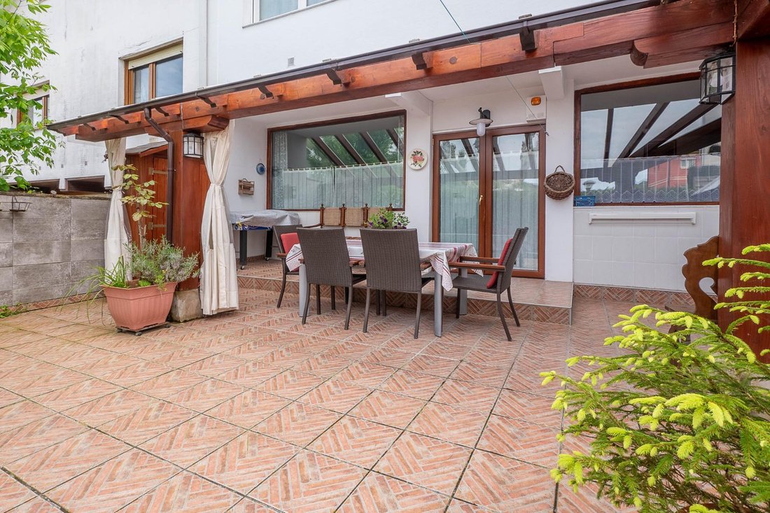 Villa in Ekialdea, Donostia-San Sebastian, Spain 4 - 15192445