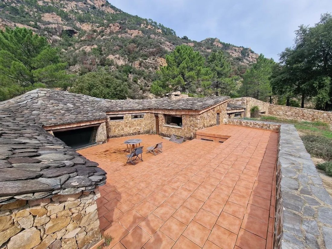 Estate in Sari-Solenzara, Corsica, France 3 - 14742194