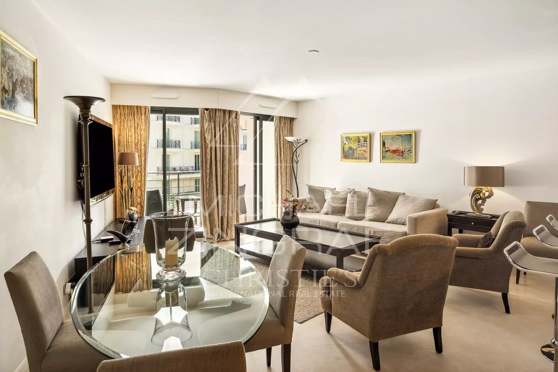 Apartment in Cannes, Provence-Alpes-Côte d'Azur, France 1 - 14787562