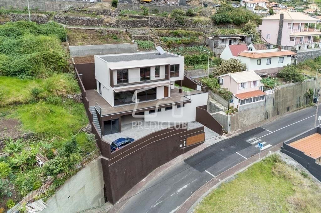Villa in Machico, Autonome Region Madeira, Portugal 5 - 15178300