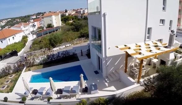 Villa in Zedno, Split-Dalmatia County, Croatia 3 - 10594915