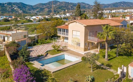 Haus in Nerja, Andalusien, Spanien 1