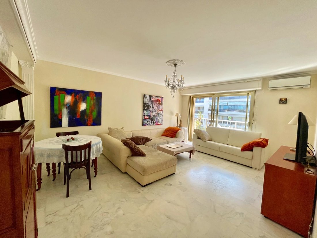 Apartment in La Source, Cannes, France 5 - 12762838