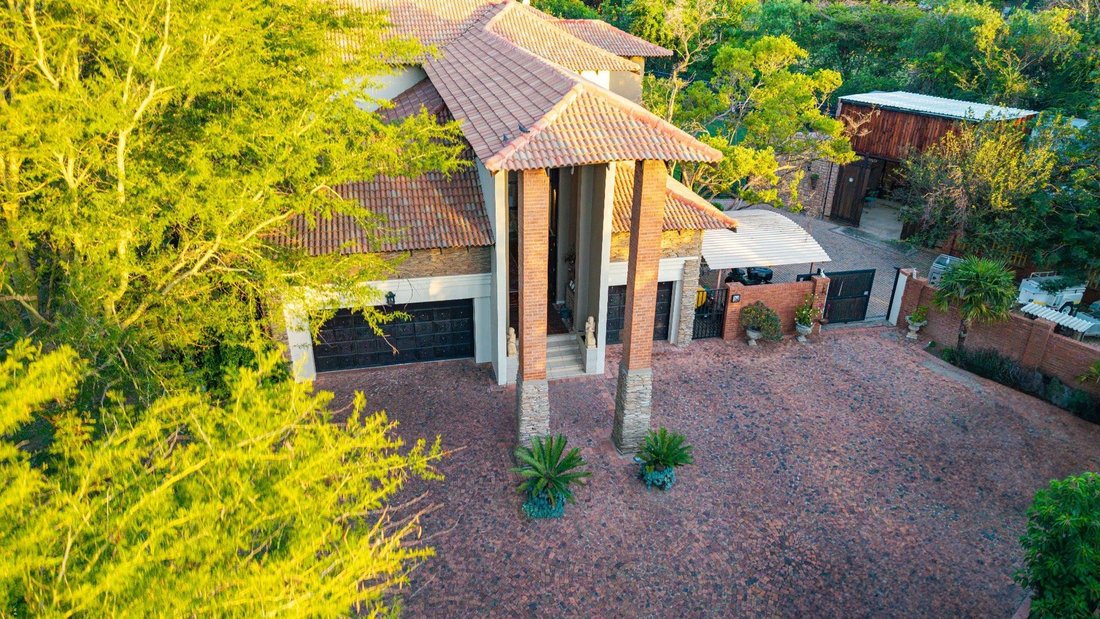 Farm Ranch in Halfway House Estate, Gauteng, South Africa 3 - 15189815