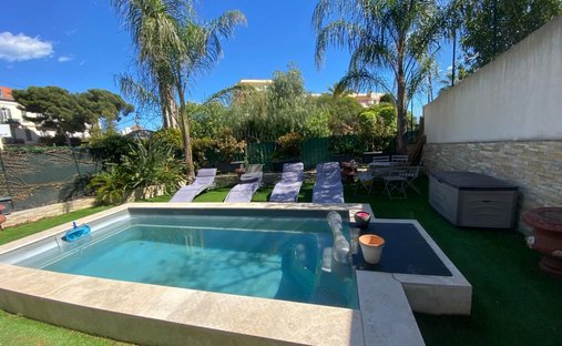 House in Cannes, Provence-Alpes-Côte d'Azur, France 1