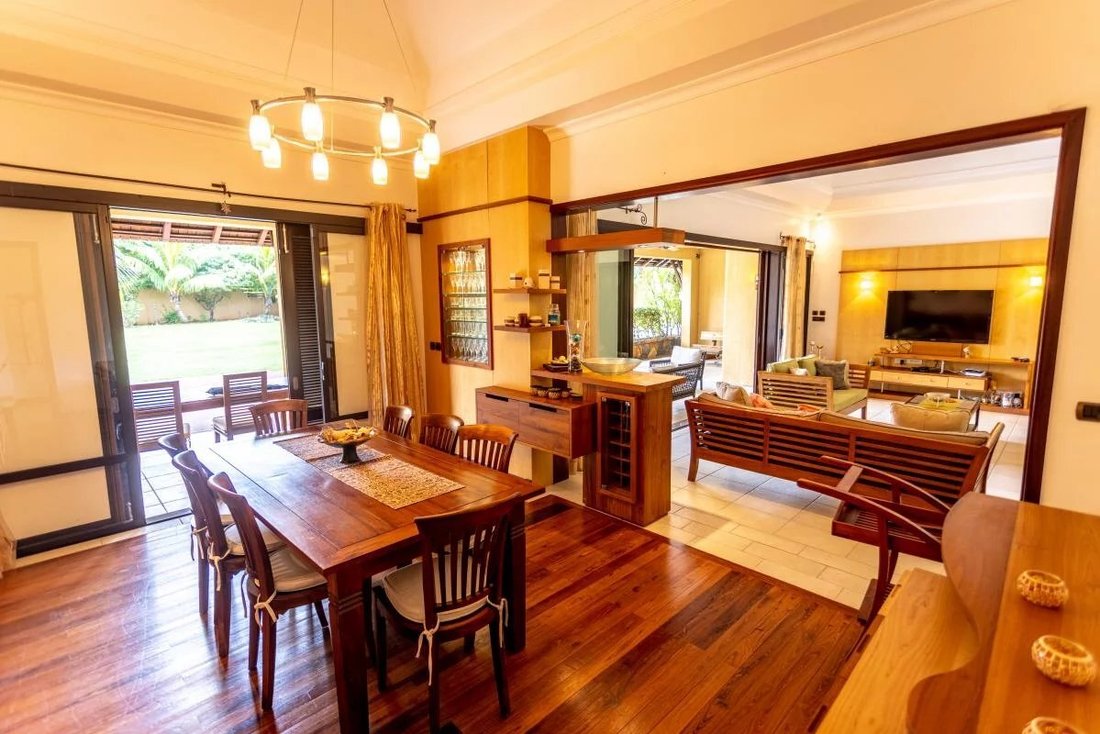 Villa in Tamarin, Rivière Noire District, Mauritius 2 - 14425379