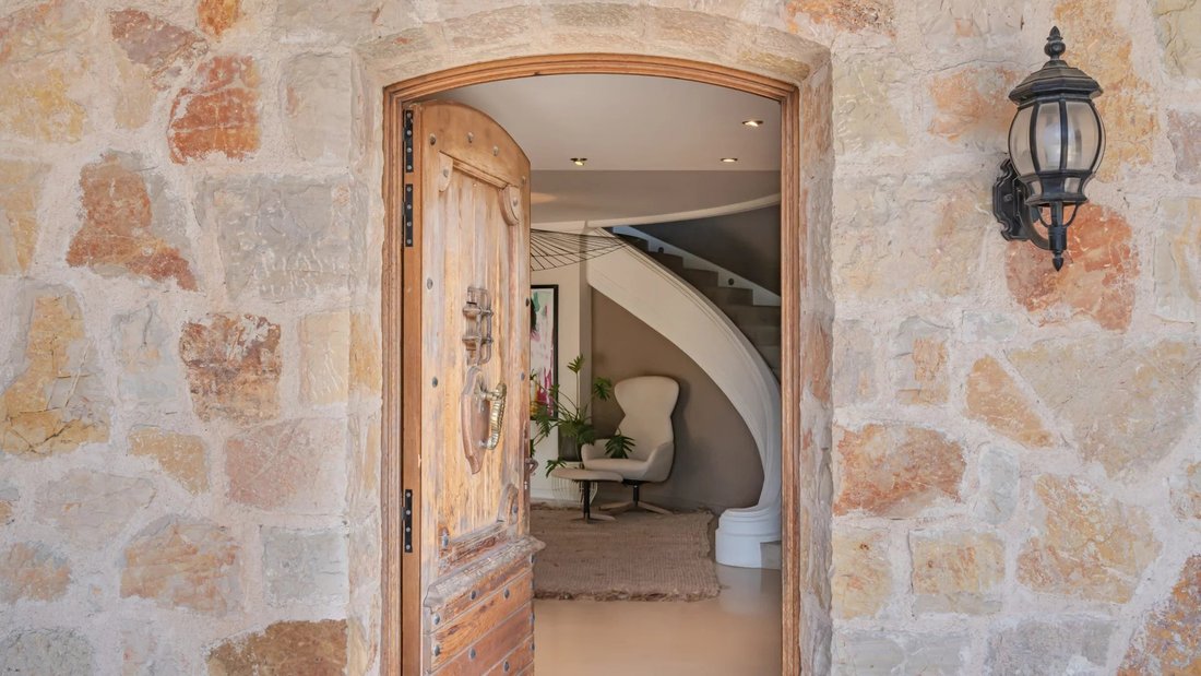 House in Nord, Roquefort-les-Pins, France 3 - 13273051