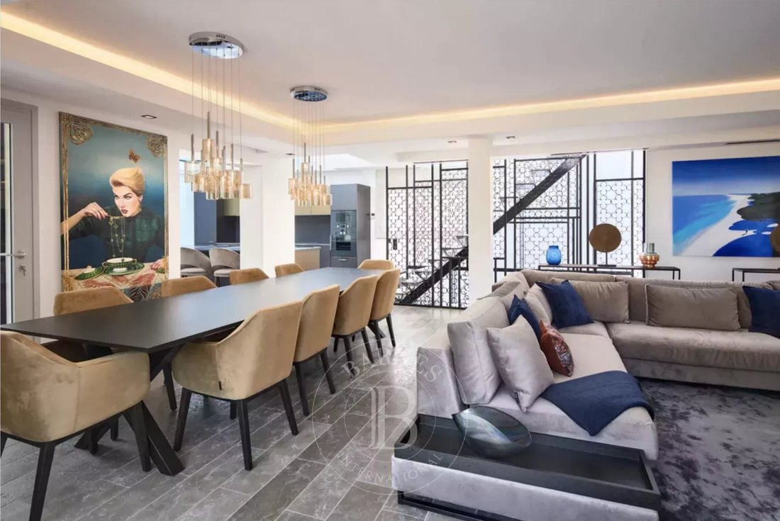 Villa in Antibes, Provence-Alpes-Côte d'Azur, France 5 - 13558397