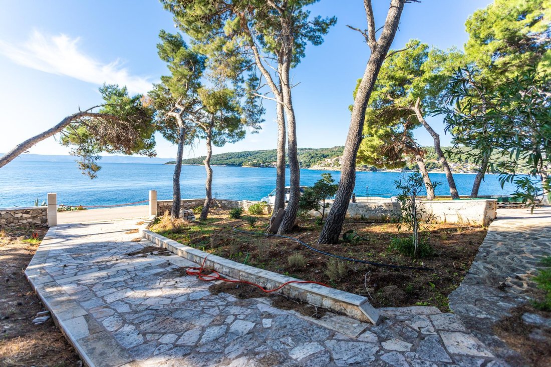 Villa in Sumartin, Split-Dalmatia County, Croatia 4 - 15192553