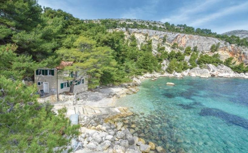 Villa in Velo Grablje, Split-Dalmatia County, Croatia 2 - 14067198