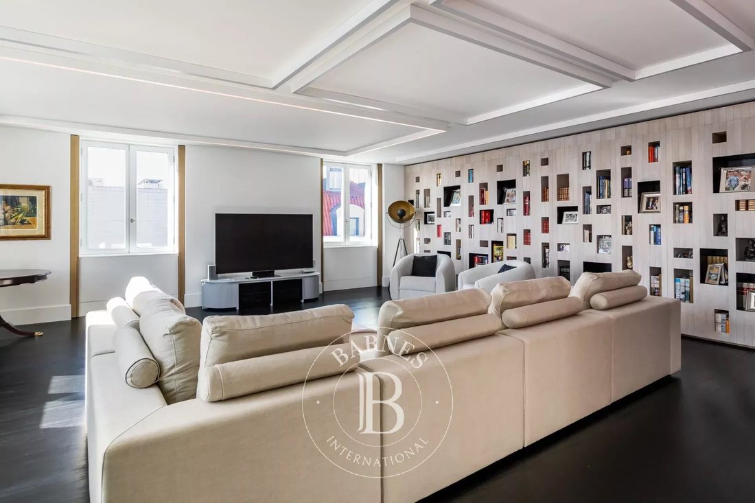 Apartment in Misericordia, Lisbon, Portugal 2 - 13790821