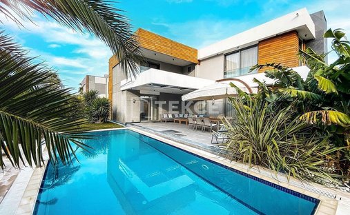 Villa in Çeşme, İzmir, Turkey 1