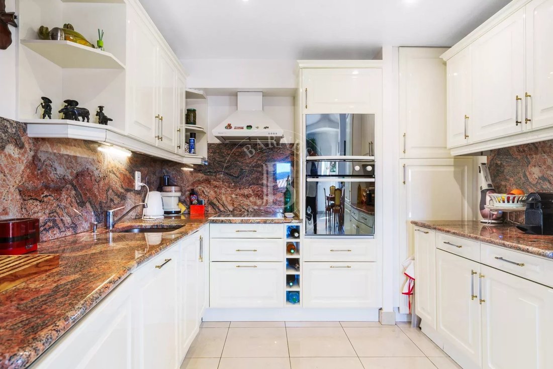 Apartment in Nartelle-Noyer-Bellevue-bd des Sardinaux, Sainte-Maxime, France 5 - 14802342