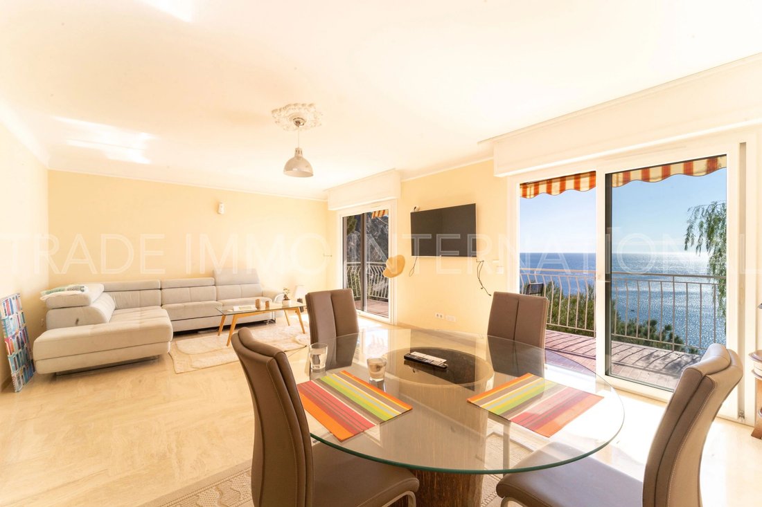 Villa in Èze, Provence-Alpes-Côte d'Azur, France 2 - 12691282