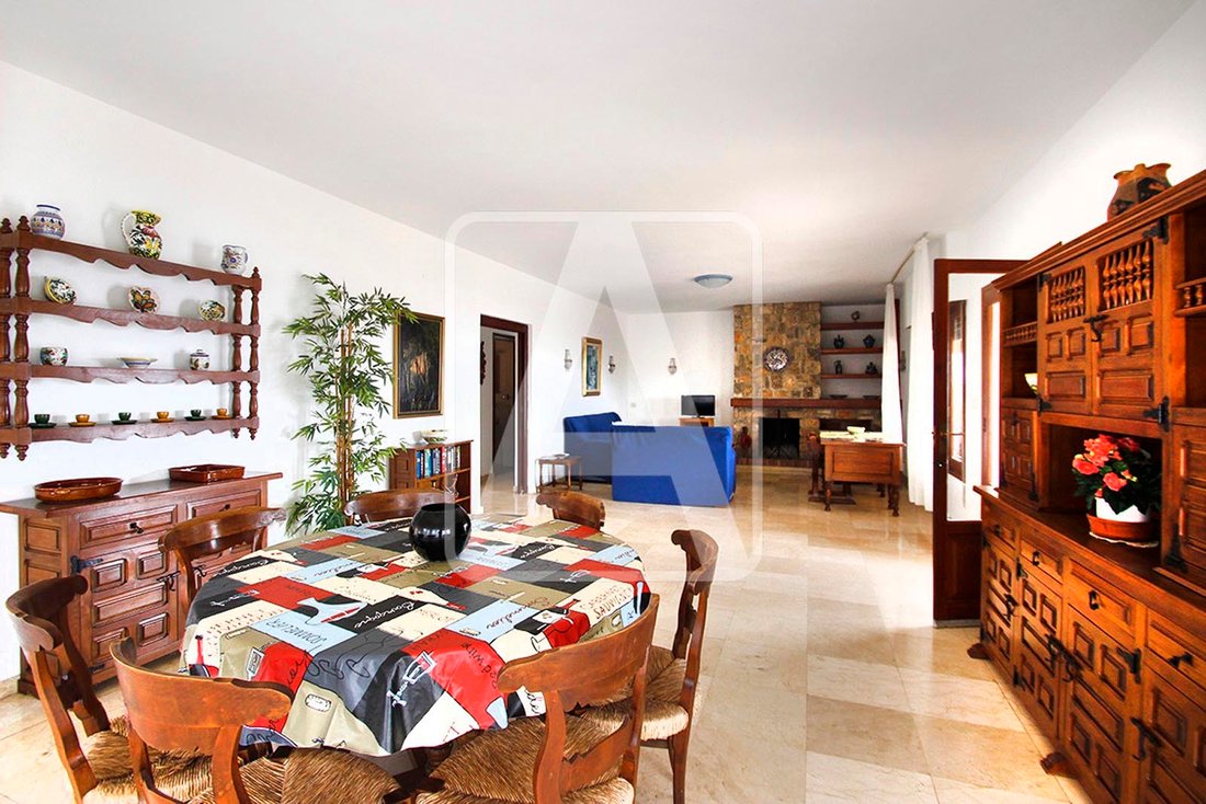 Villa in Calp / Calpe, Valencian Community, Spain 3 - 12065134