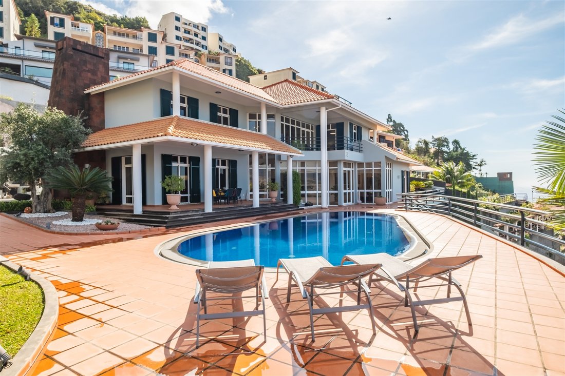 Haus in Funchal, Autonome Region Madeira, Portugal 1 - 13923688