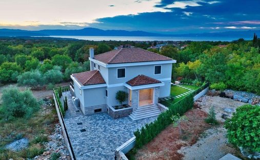 Villa in Barusici, Primorje-Gorski Kotar County, Croatia 1