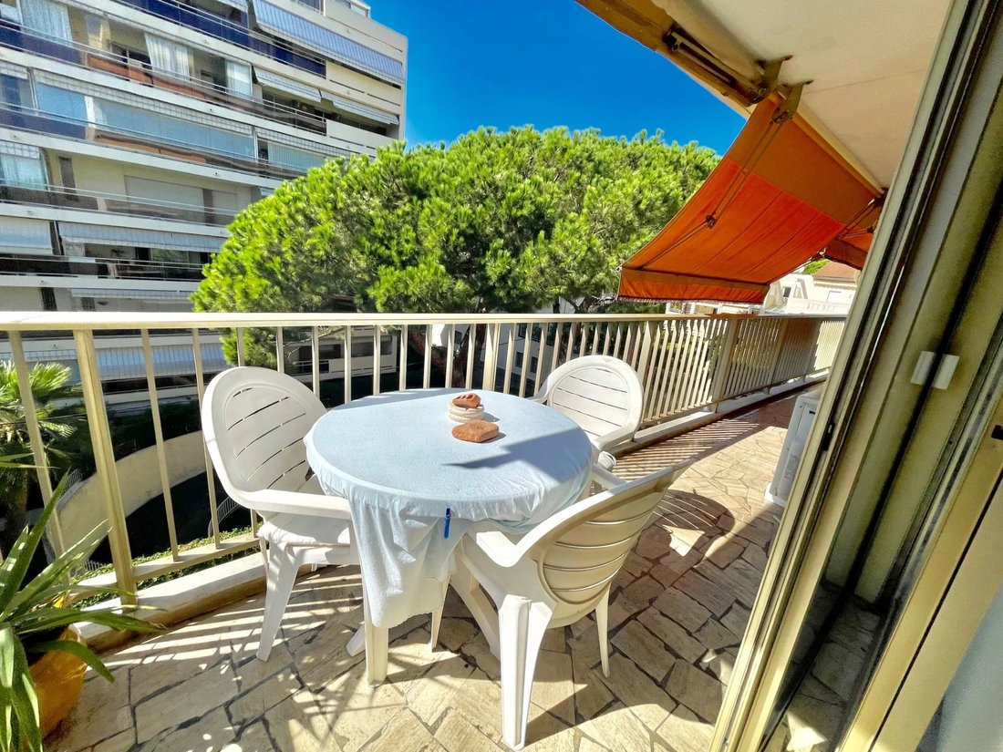 Apartment in La Source, Cannes, France 4 - 12762838