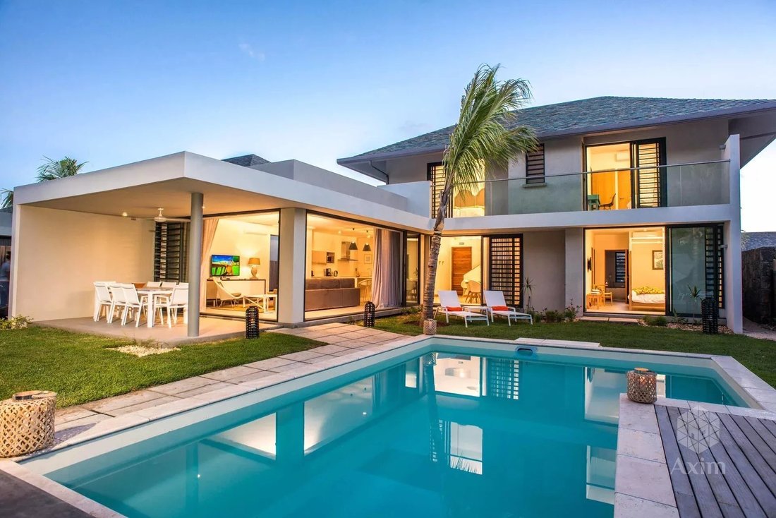 Villa in Tamarin, Rivière Noire District, Mauritius 3 - 11088124
