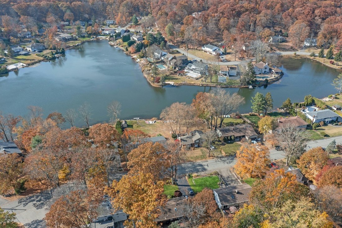 House in West Milford, New Jersey, United States 3 - 15187635