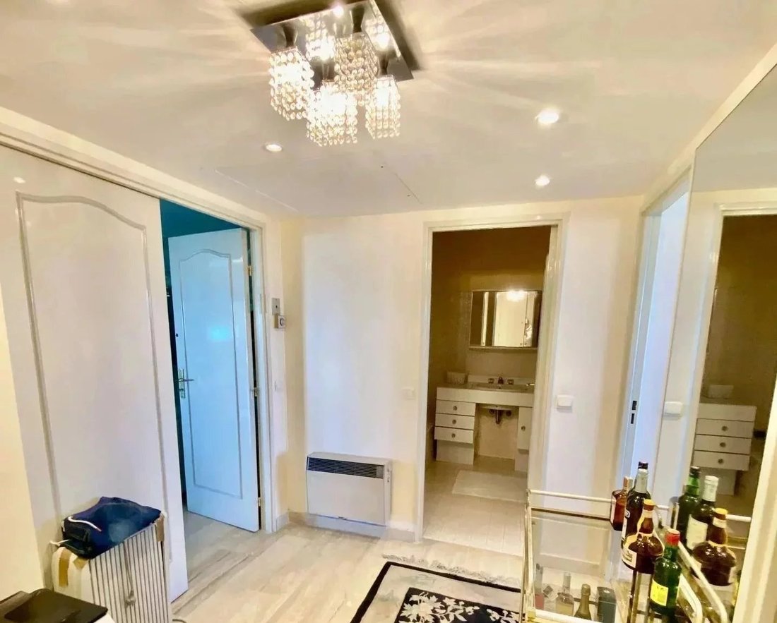 Apartment in French Riviera, Provence-Alpes-Côte d'Azur, France 4 - 13965032