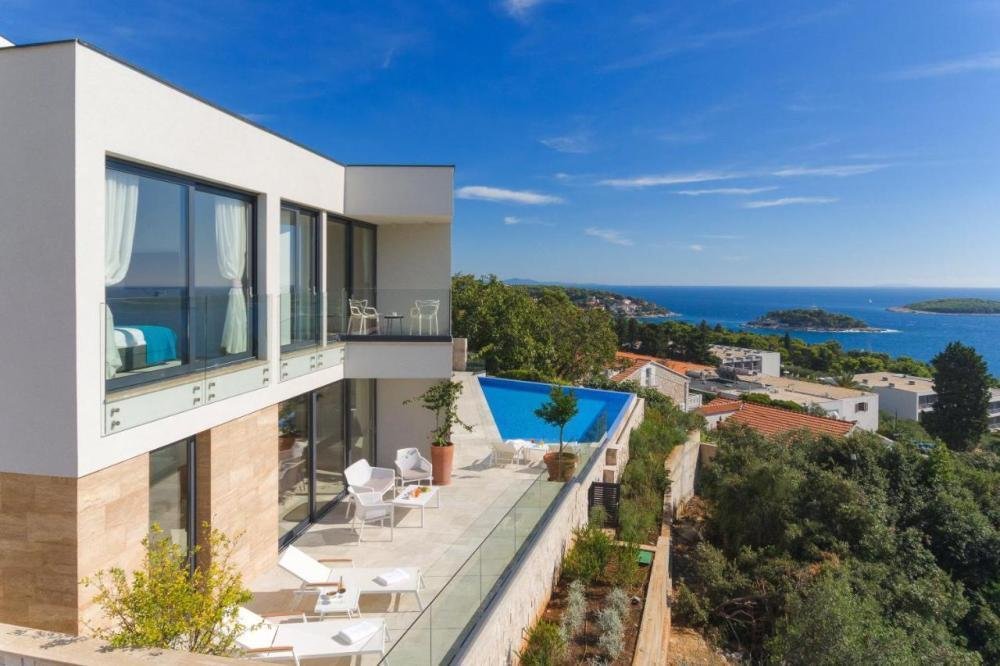 Villa in Velo Grablje, Split-Dalmatia County, Croatia 4 - 12624236
