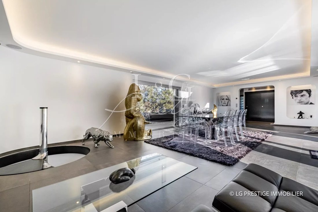 Villa in Les Termes, Mandelieu-la-Napoule, Frankreich 5 - 12562365