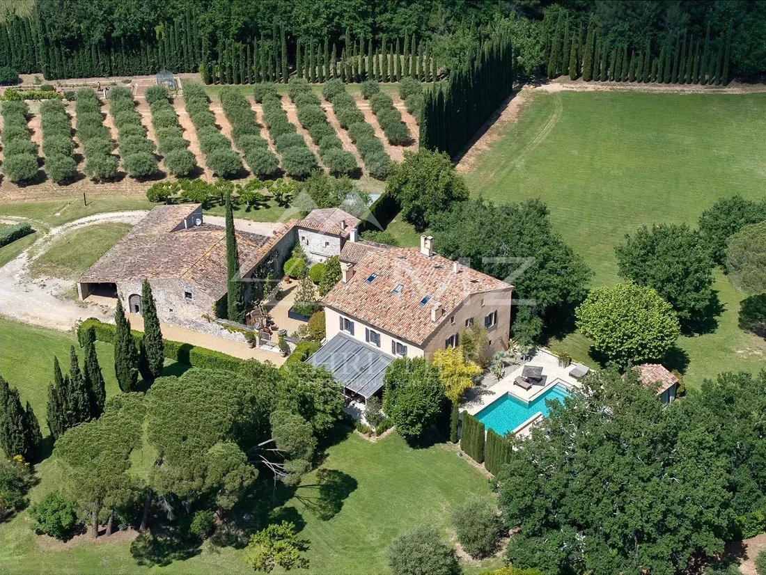 Country House in Cotignac, Provence-Alpes-Côte d'Azur, France 1 - 13854673