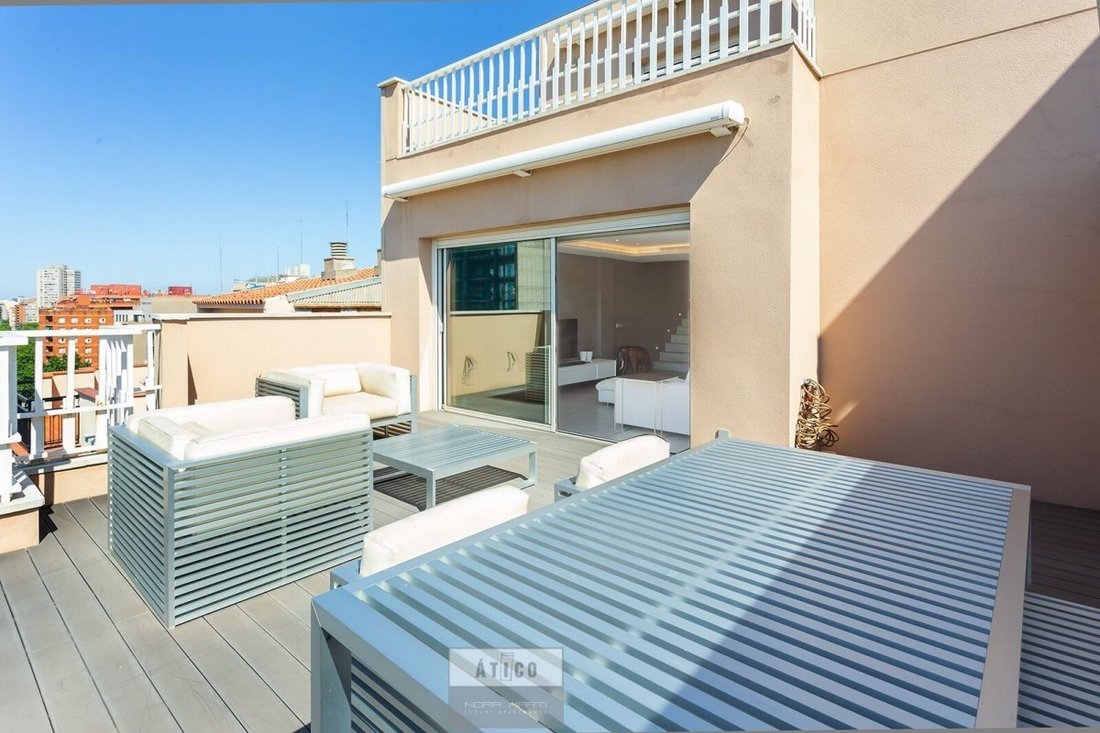 Penthouse in Eixample, Barcelona, Spain 2 - 15191600