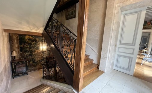 Magnificent Chateau In Burgundy Perfectly Maintained