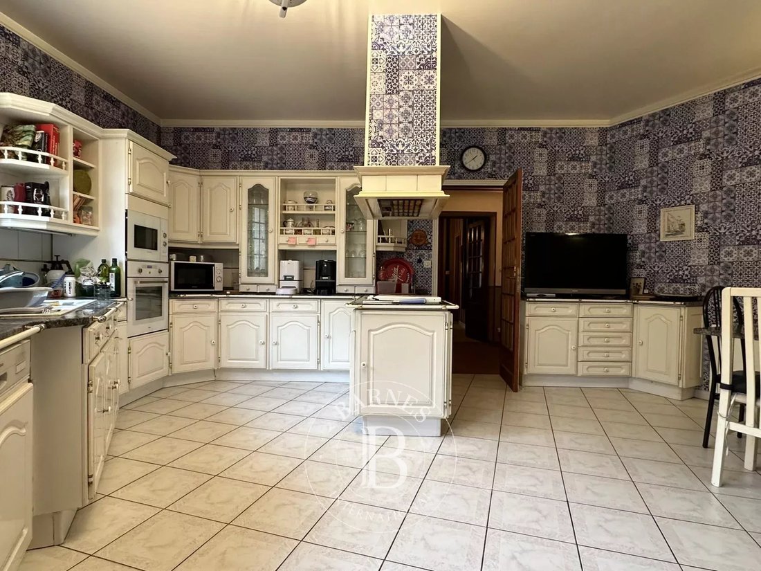 House in Auvers-Saint-Georges, Ile-de-France, France 5 - 13971917