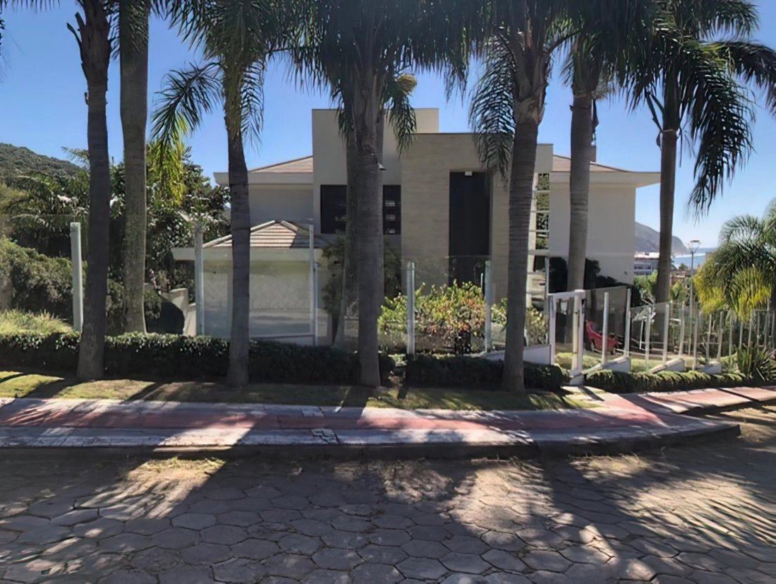Villa in Florianópolis, State of Santa Catarina, Brazil 3 - 11650356