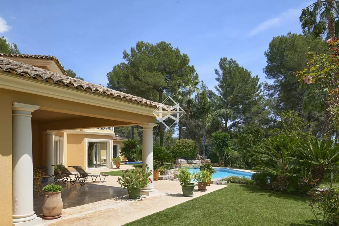 Villa in Mougins, Provence-Alpes-Côte d'Azur, France 5 - 12952323