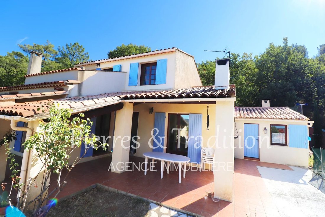 House in Roussillon, Provence-Alpes-Côte d'Azur, France 1 - 13995807