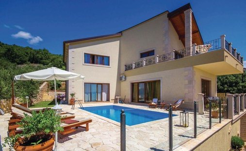 Villa in Kostrena, Primorje-Gorski Kotar County, Croatia 1