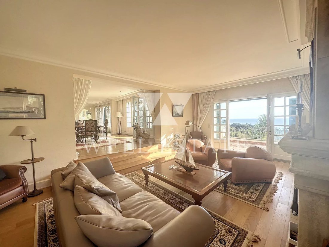Villa in Cannes, Provence-Alpes-Côte d'Azur, France 5 - 12427932