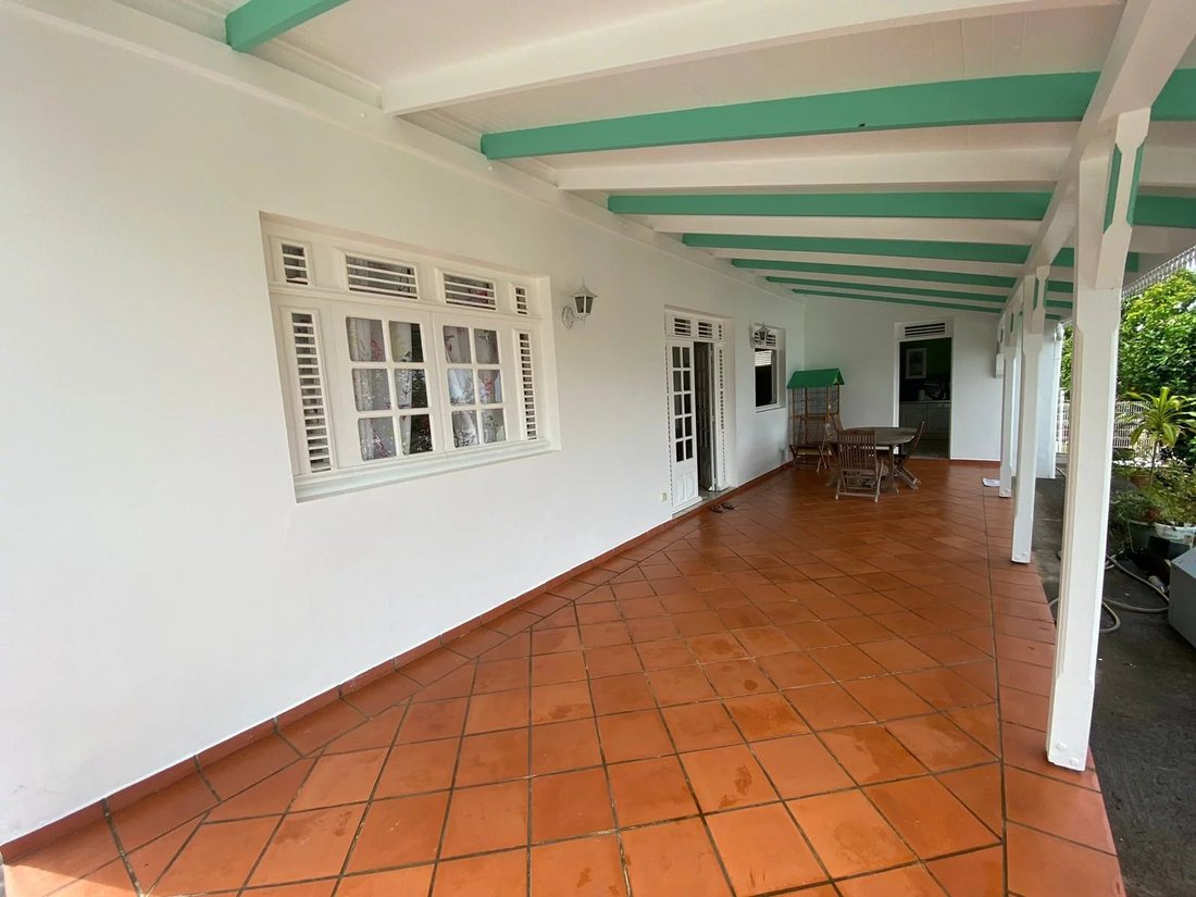 Villa in Le Lamentin, Fort-de-France, Martinique 2 - 12976320