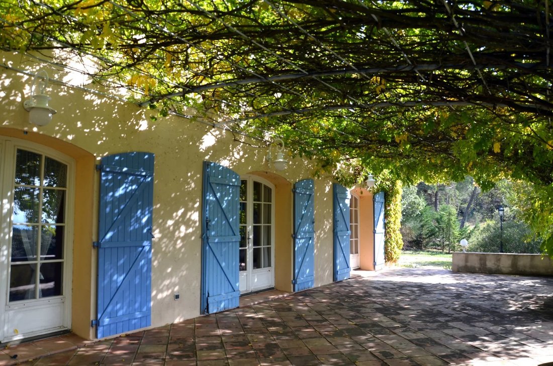 Villa in Tourtour, Provence-Alpes-Côte d'Azur, France 2 - 11679641