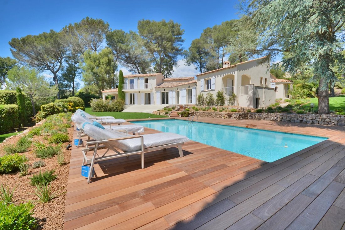 Villa in Route de Grasse, Villeneuve-Loubet, France 5 - 14273604