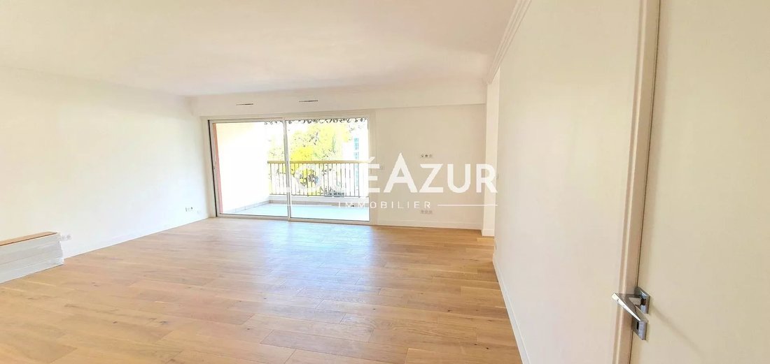 Apartment in Cannes, Provence-Alpes-Côte d'Azur, France 4 - 11031872