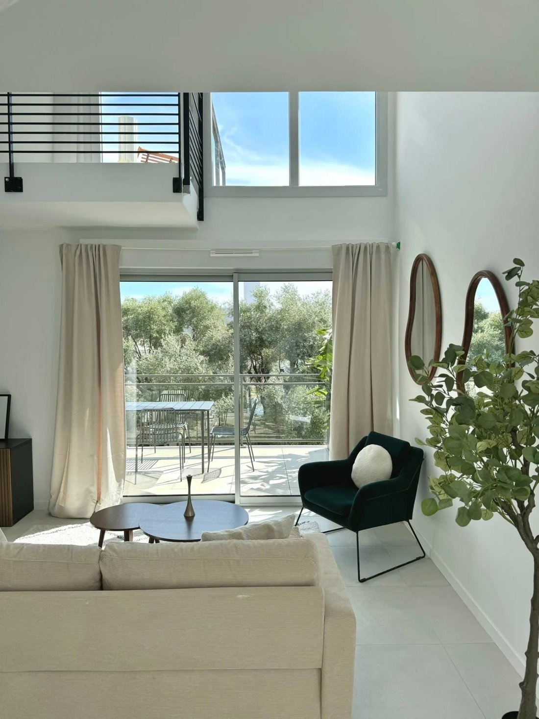 Villa in Les Prugnons, Antibes, France 2 - 15196770